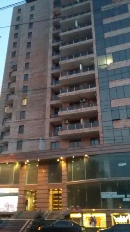 Apartment Sayat-Nova 耶烈万 客房 照片